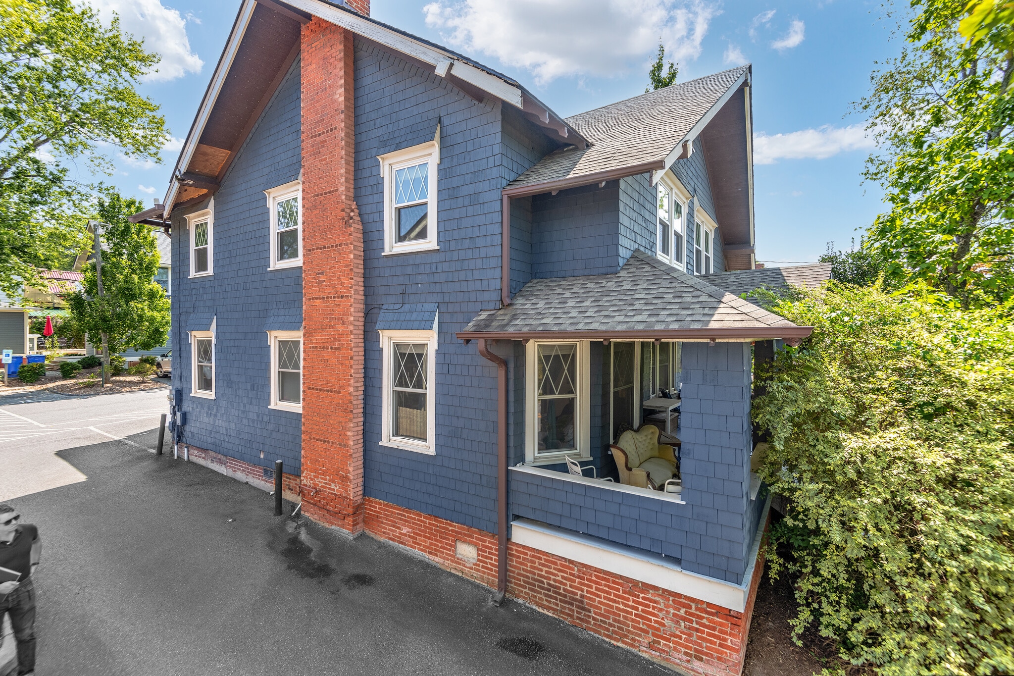 141 Merrimon Ave, Asheville, NC for lease Interior Photo- Image 1 of 8