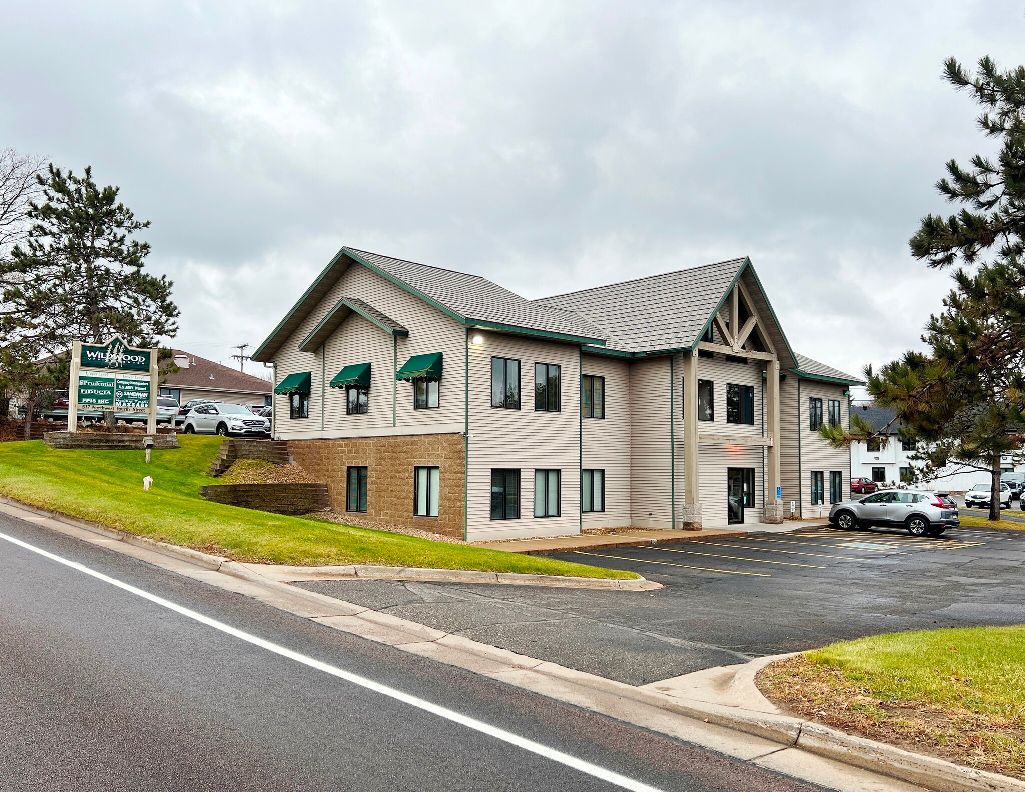 517 NW 4th St, Brainerd, MN for lease Building Photo- Image 1 of 5