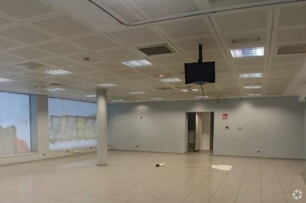 Calle de Buenos Aires, 3, Fuenlabrada, Madrid for sale Primary Photo- Image 1 of 1