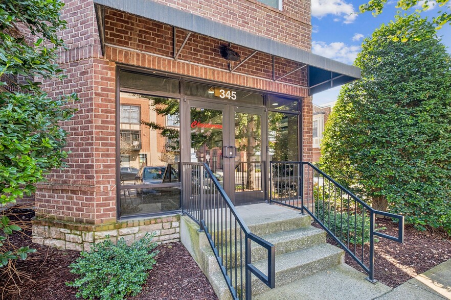 345 Harrison St, Nashville, TN for sale - Building Photo - Image 1 of 11