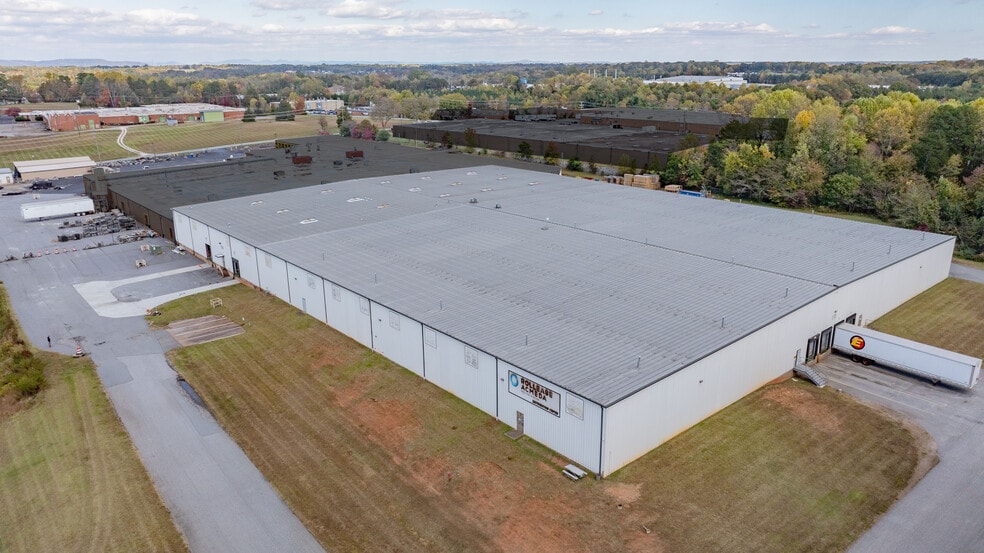 1405 Deborah Herman Rd SW, Conover, NC for lease - Building Photo - Image 1 of 5