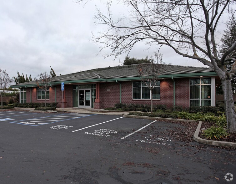 2491 Sunrise Blvd, Gold River, CA for sale - Primary Photo - Image 1 of 3