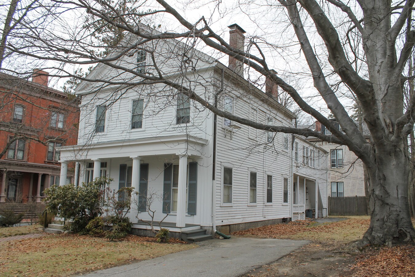 57 Elm St, Worcester, MA 01609