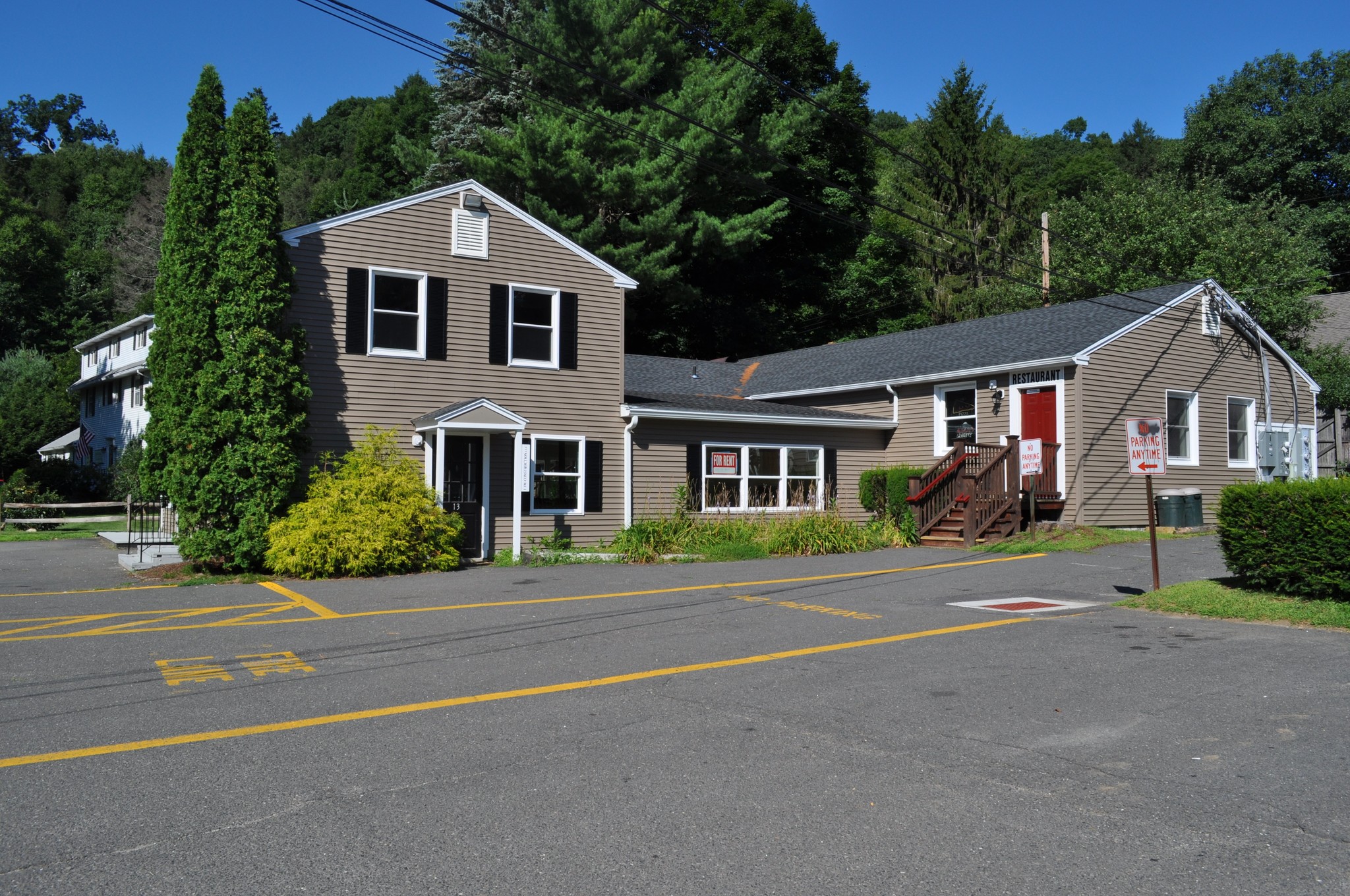 13-15 River Rd, Washington Depot, CT for lease Building Photo- Image 1 of 9