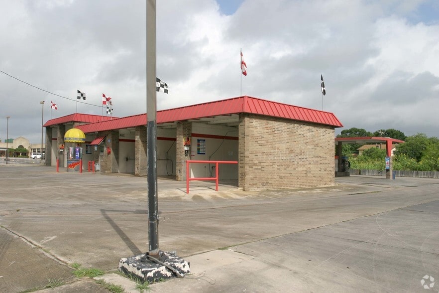 3271 Nacogdoches Rd, San Antonio, TX for sale - Building Photo - Image 2 of 2