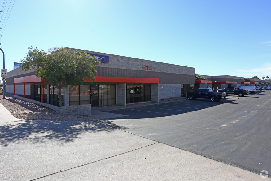 216 S Alma School Rd, Mesa, AZ for lease - Building Photo - Image 3 of 7