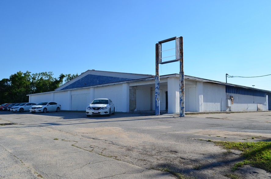 105 S Plumosa St, Merritt Island, FL for sale - Building Photo - Image 1 of 1