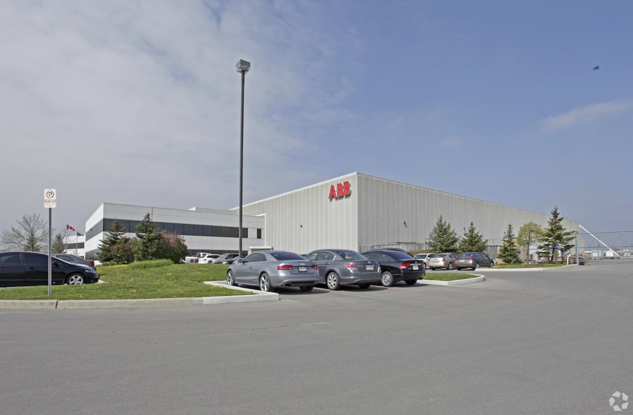 201 Westcreek Blvd, Brampton, ON for lease Primary Photo- Image 1 of 5