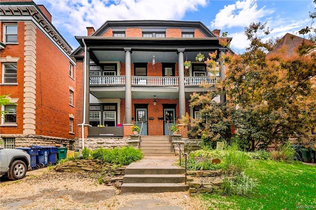 261 Richmond Ave, Buffalo, NY for sale Primary Photo- Image 1 of 1