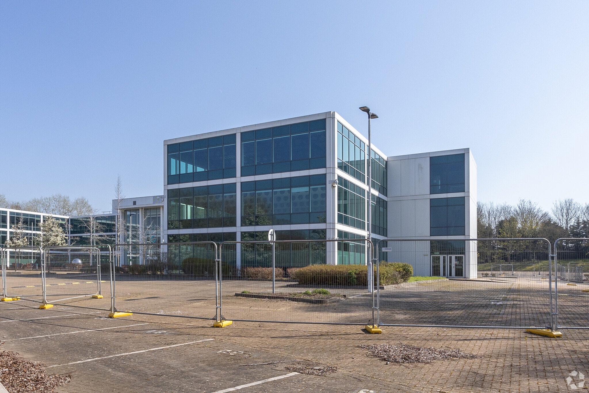 Globe House & Iceni portfolio of 2 properties for sale on LoopNet.com Primary Photo- Image 1 of 3