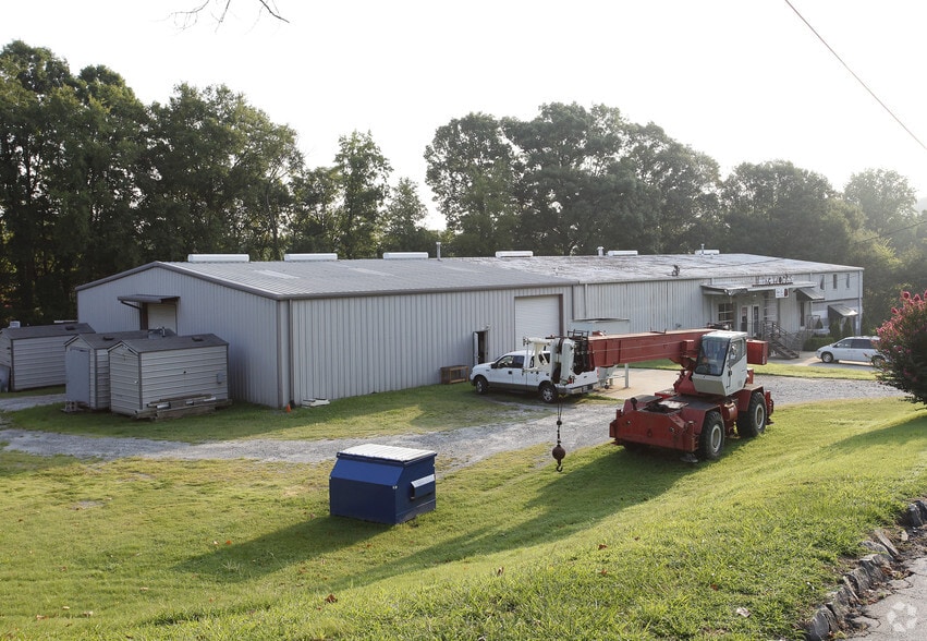 711 Trabert Ave NW, Atlanta, GA for lease - Building Photo - Image 3 of 3