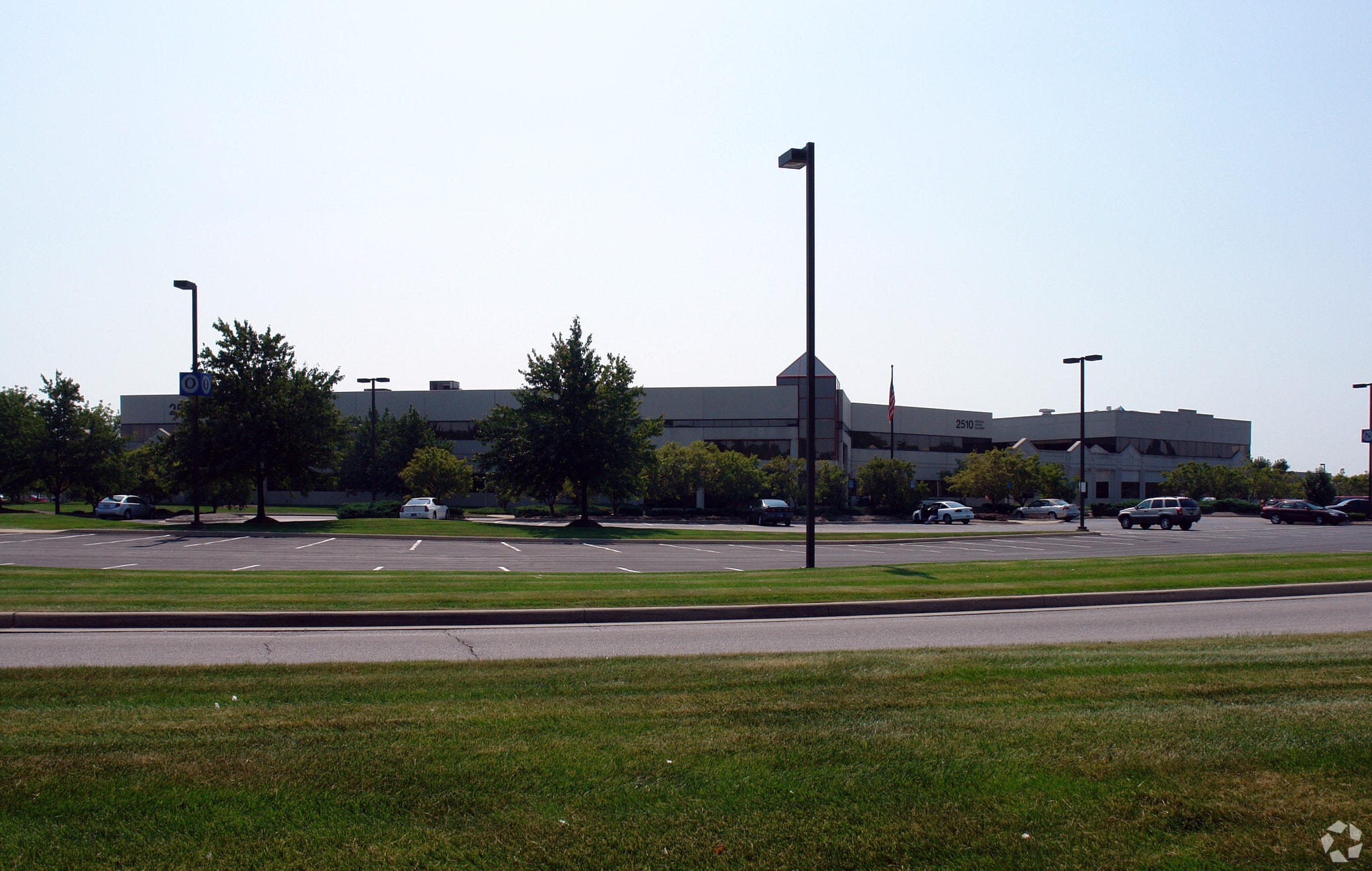 2510 E Dupont Rd, Fort Wayne, IN for sale Primary Photo- Image 1 of 1