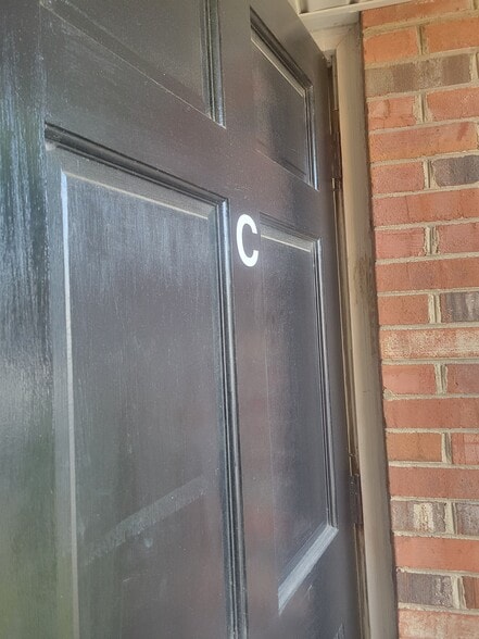 3217 Western Branch Blvd, Chesapeake, VA for lease - Building Photo - Image 2 of 19