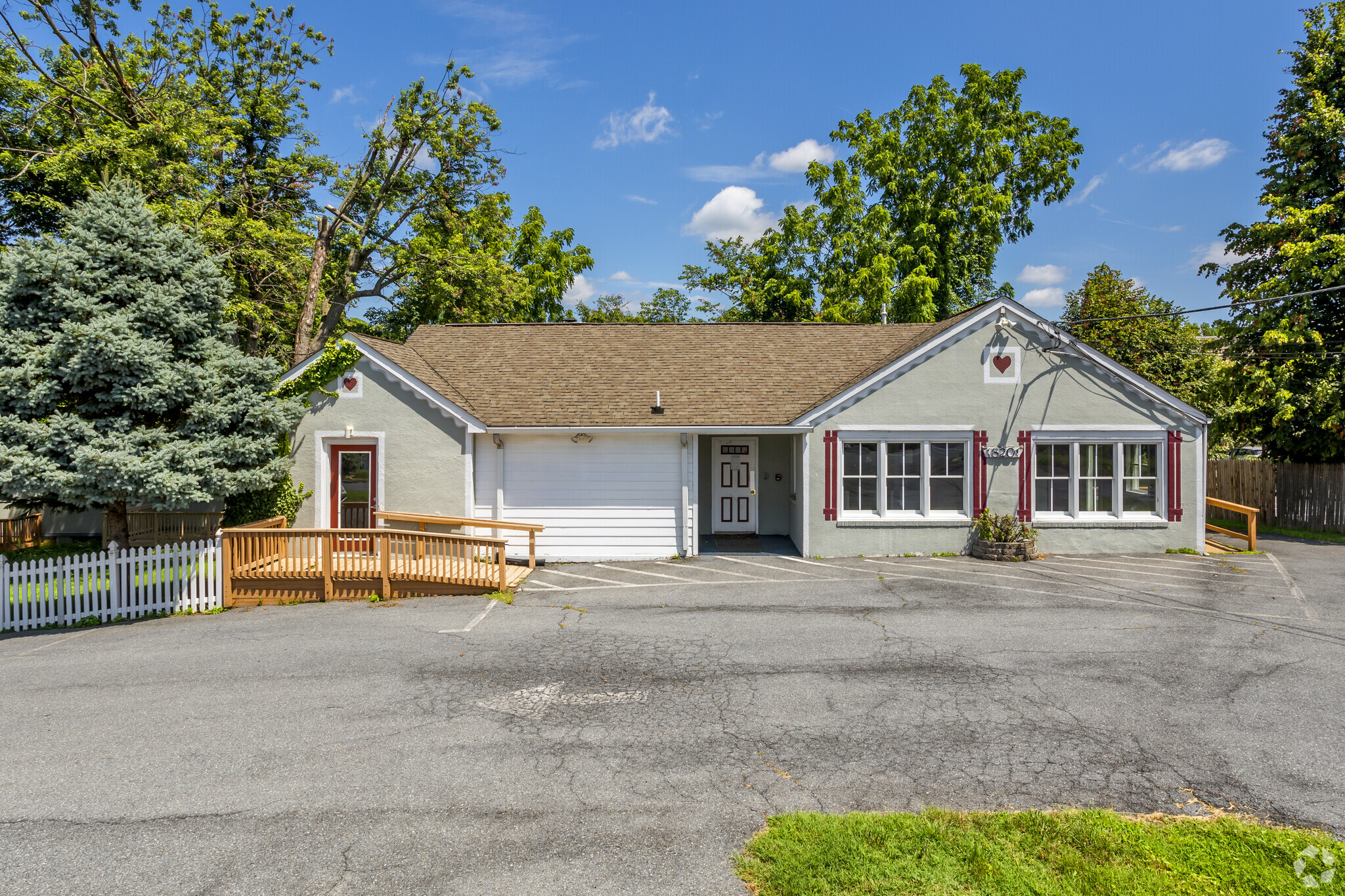 18201 Hillcrest Ave, Olney, MD for sale Primary Photo- Image 1 of 1