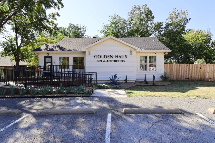 126 Taylor St, Keller, TX for lease - Building Photo - Image 1 of 15