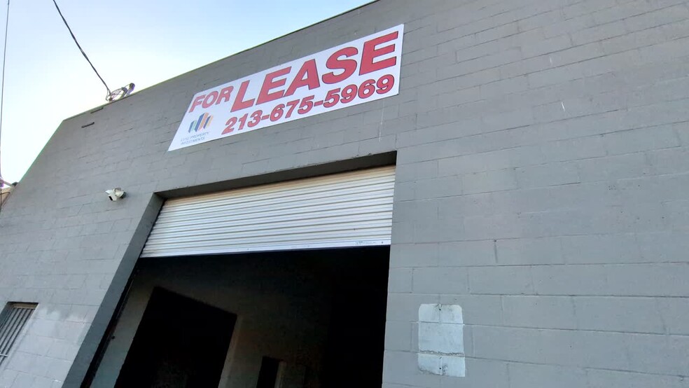 531 Ceres Ave, Los Angeles, CA for lease - Commercial Listing Video - Image 2 of 12