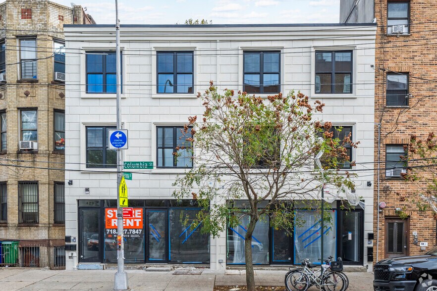 429 Columbia St, Brooklyn, NY for lease - Building Photo - Image 3 of 3
