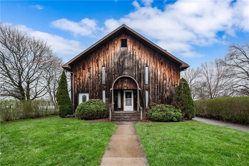 934 W Ridge Ave, Sharpsville, PA for sale Building Photo- Image 1 of 2