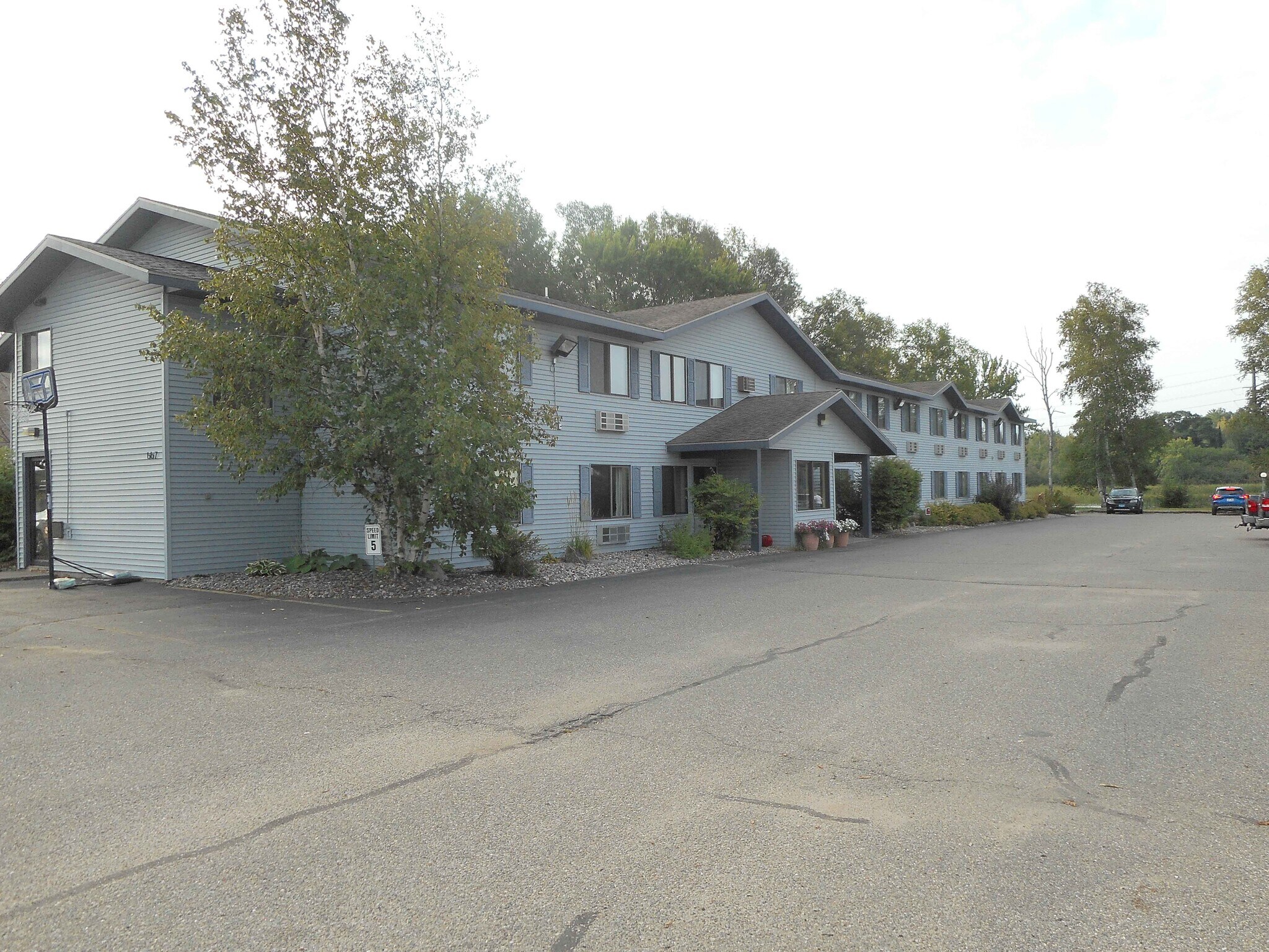 667 W Kemp St, Rhinelander, WI for sale Building Photo- Image 1 of 1