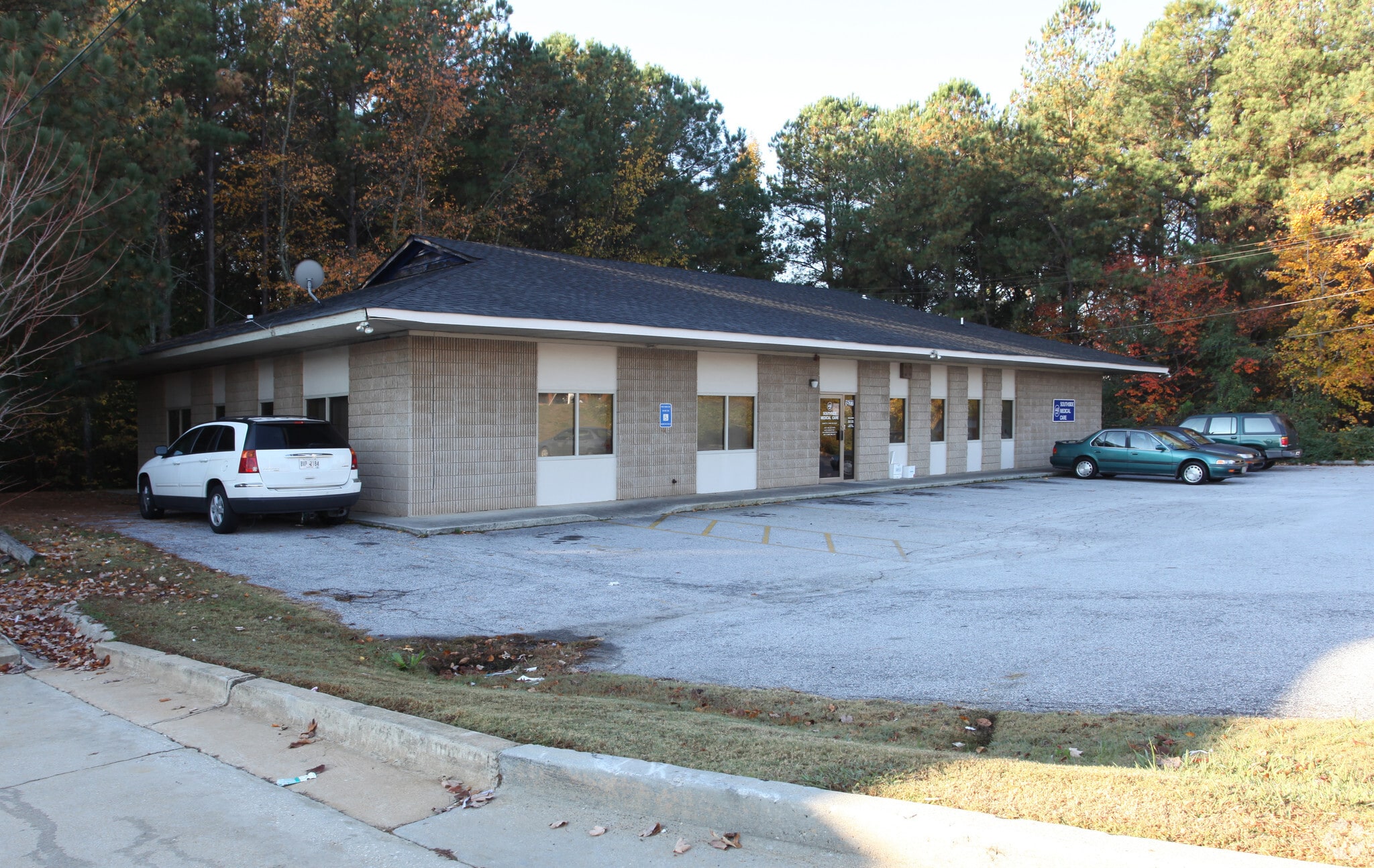 1577 Mount Zion Rd, Morrow, GA for sale Primary Photo- Image 1 of 1