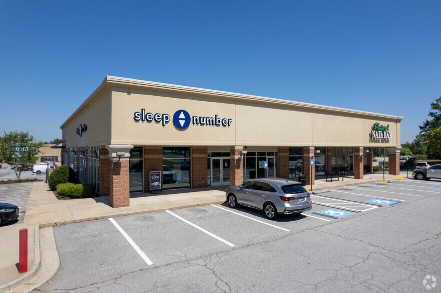 215-217 Robert C Daniel Jr Pky, Augusta, GA for sale - Primary Photo - Image 1 of 1