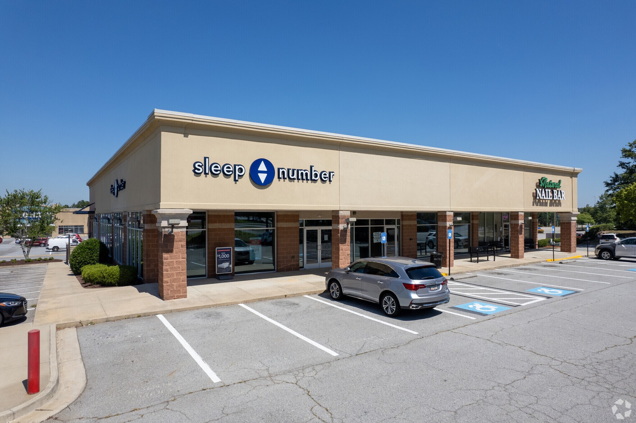 215-217 Robert C Daniel Jr Pky, Augusta, GA for sale Primary Photo- Image 1 of 1