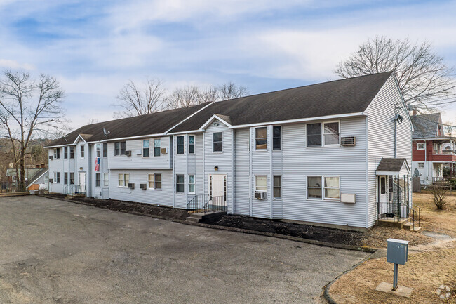 More details for 413 S Main St, Torrington, CT - Multifamily for Sale