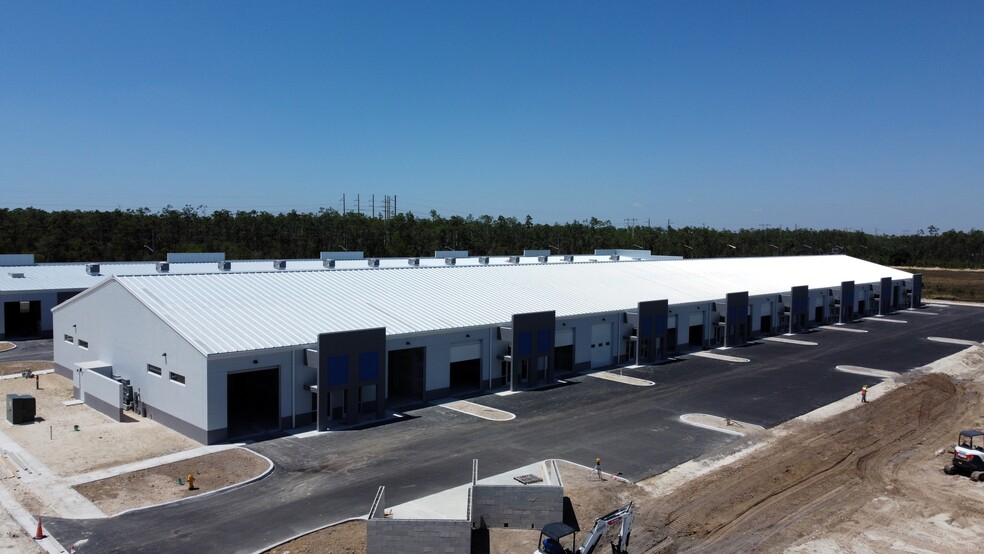 Airport Haul Rd, Fort Myers, FL for lease - Building Photo - Image 3 of 29