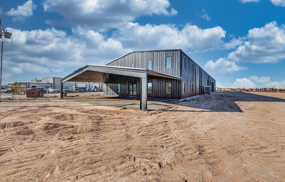 12612 W County Road 133, Odessa, TX for lease - Building Photo - Image 2 of 30