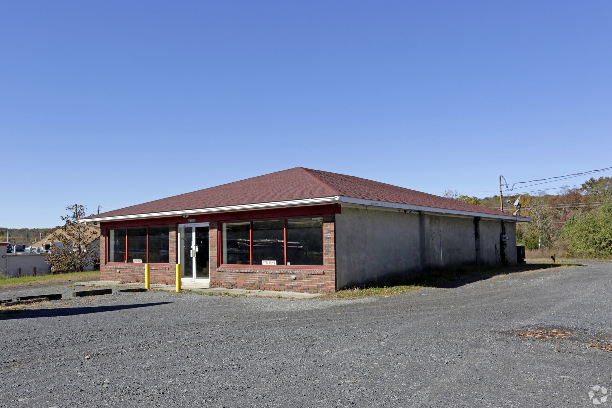 5025-5027 Milford Rd, East Stroudsburg, PA for sale Primary Photo- Image 1 of 1