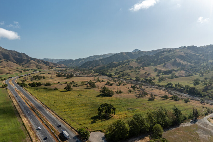 500 Walnut Ave, Gilroy, CA for sale - Building Photo - Image 1 of 1