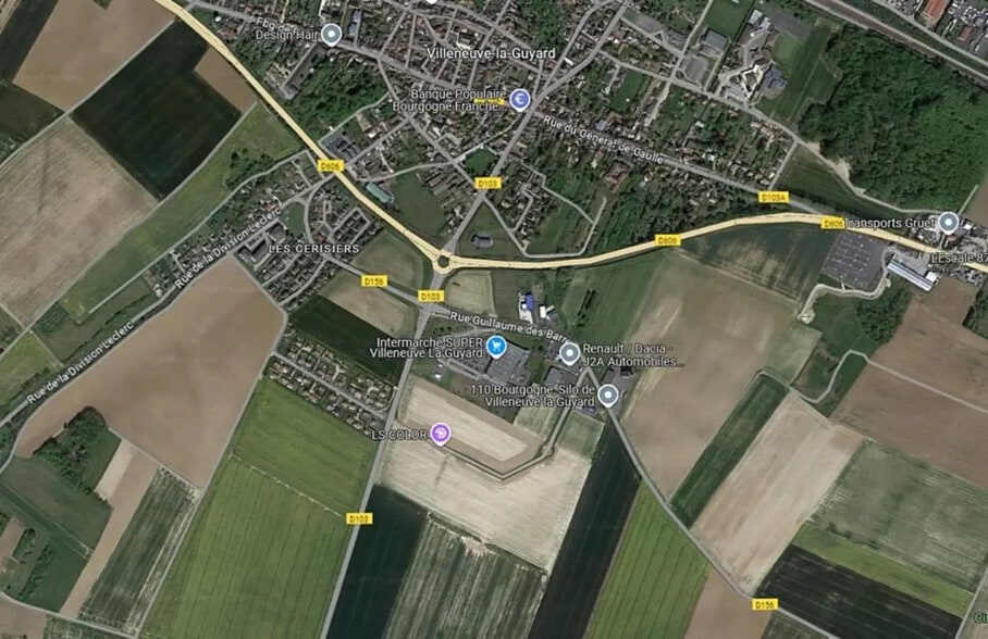 Industrial in Villeneuve-la-Guyard for lease - Building Photo - Image 2 of 5