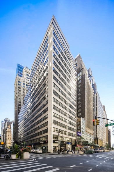 228 E 45th St, New York, NY 10017 - Office for Lease | LoopNet