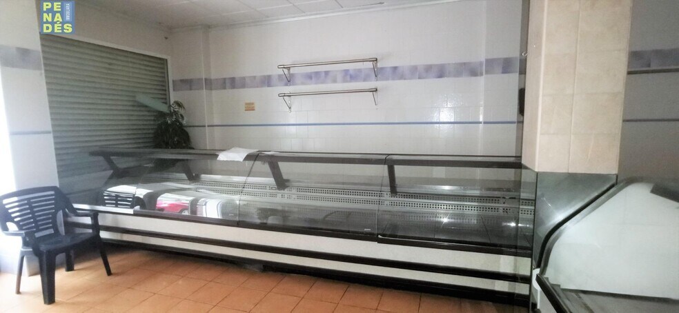 Retail in Ontinyent for lease - Building Photo - Image 2 of 5