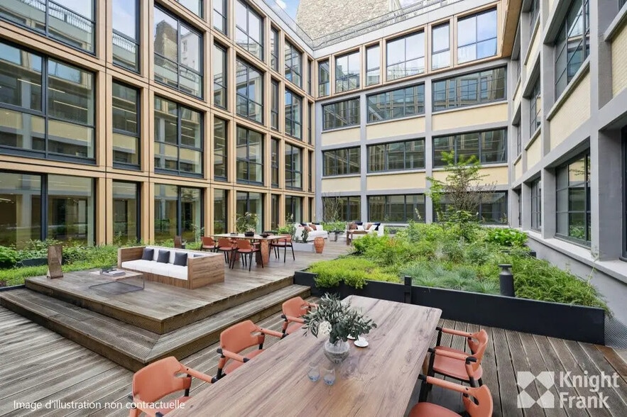 9-17 Rue Salneuve, Paris for lease - Building Photo - Image 2 of 6