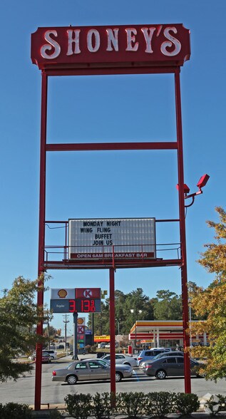 2208 Airport Blvd, West Columbia, SC for sale - Building Photo - Image 2 of 4