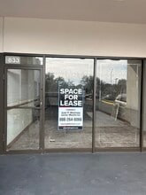 805-865 NW 119 St, Miami, FL for lease Interior Photo- Image 2 of 7