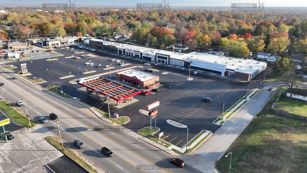 2900 E Sunshine St, Springfield, MO for lease - Building Photo - Image 1 of 12