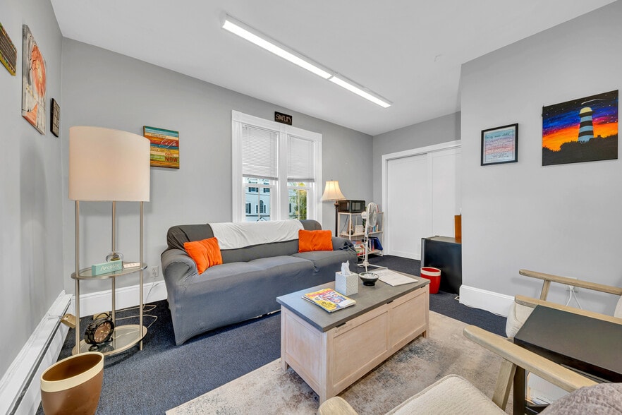 68 Park St, Andover, MA for lease - Building Photo - Image 2 of 7