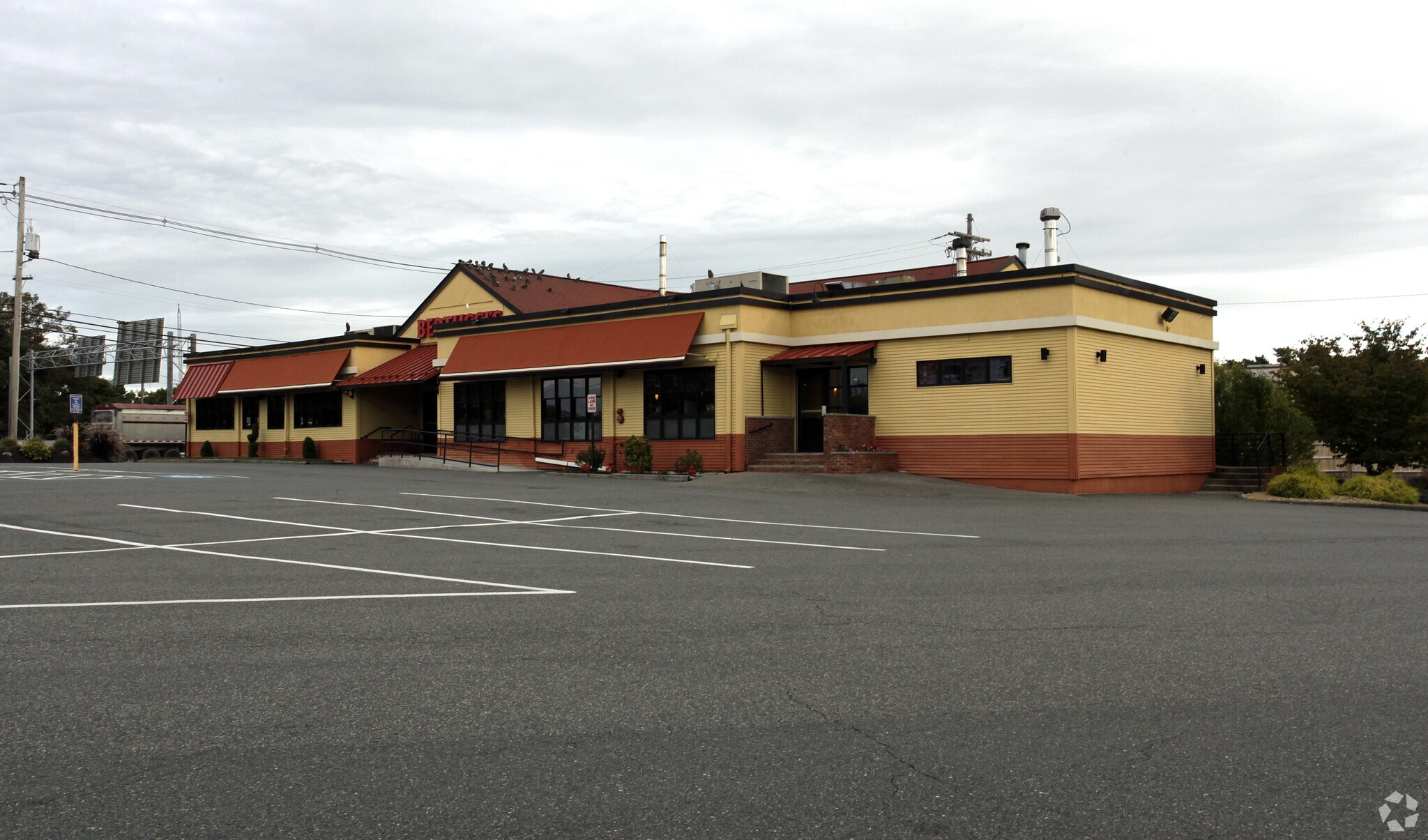 15 Newbury St, Peabody, MA for lease Primary Photo- Image 1 of 5