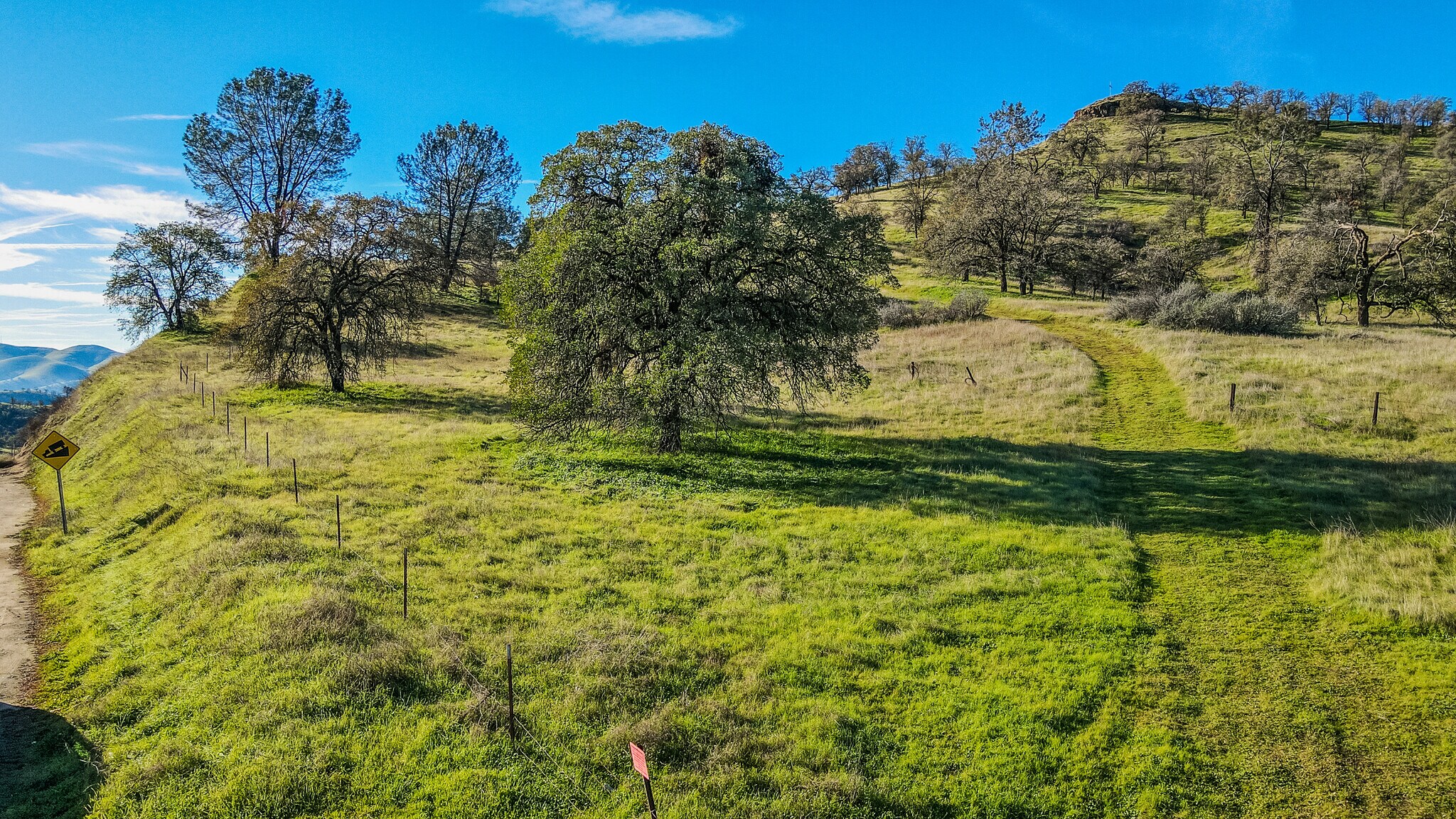 Millerton Rd & Sky Harbour Rd, Friant, CA for sale Primary Photo- Image 1 of 1