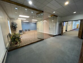 5555 Airport Hwy, Toledo, OH for lease Interior Photo- Image 2 of 22