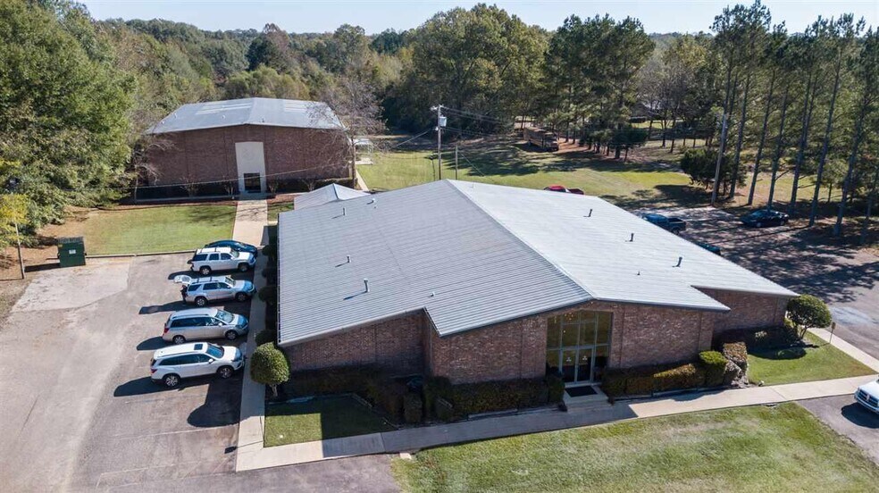 6706 S Siwell Rd, Jackson, MS for sale - Building Photo - Image 1 of 1