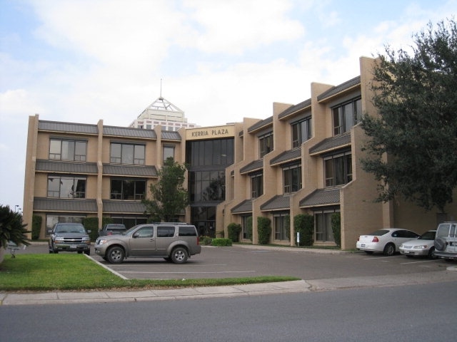 3700 N 10th St, McAllen, TX for lease Primary Photo- Image 1 of 70