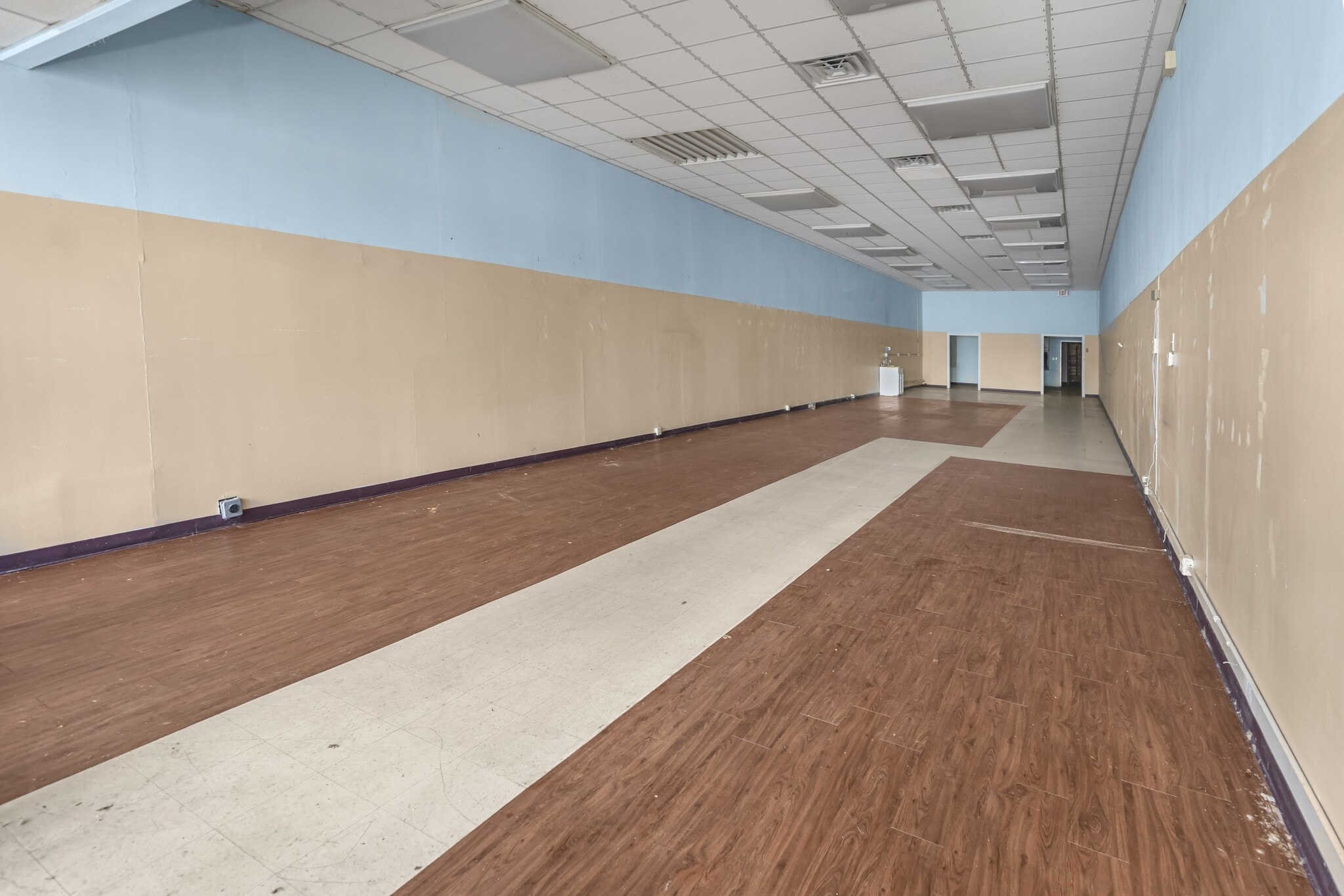 1403-1493 E Franklin Blvd, Gastonia, NC for lease Interior Photo- Image 1 of 13