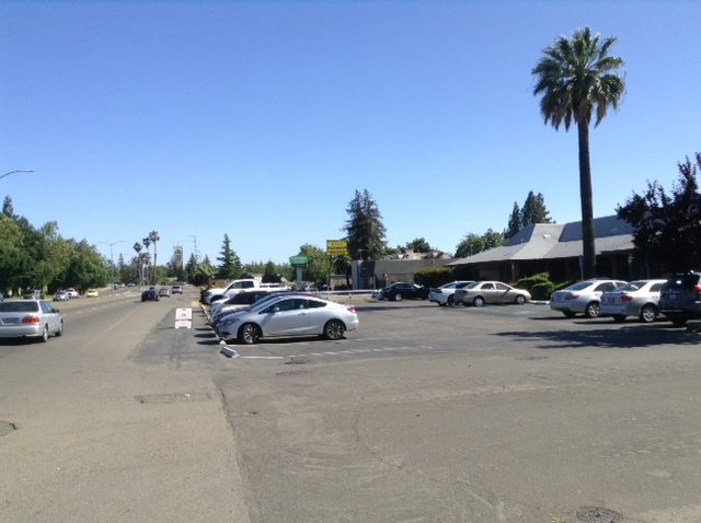 4255 Pacific Ave, Stockton, CA for lease - Building Photo - Image 1 of 22