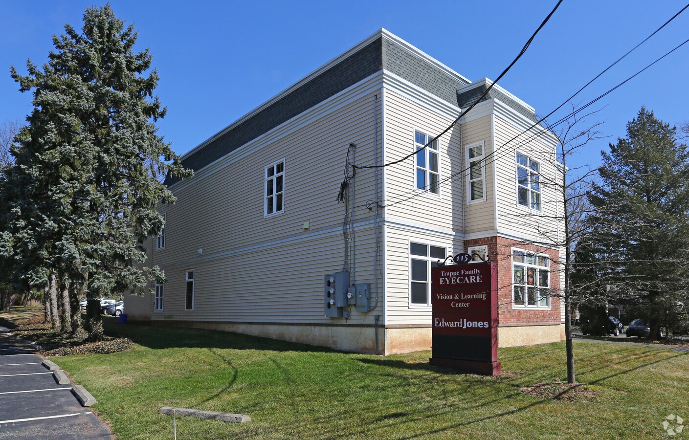 115 W Main St, Collegeville, PA 19426 Office for Sale