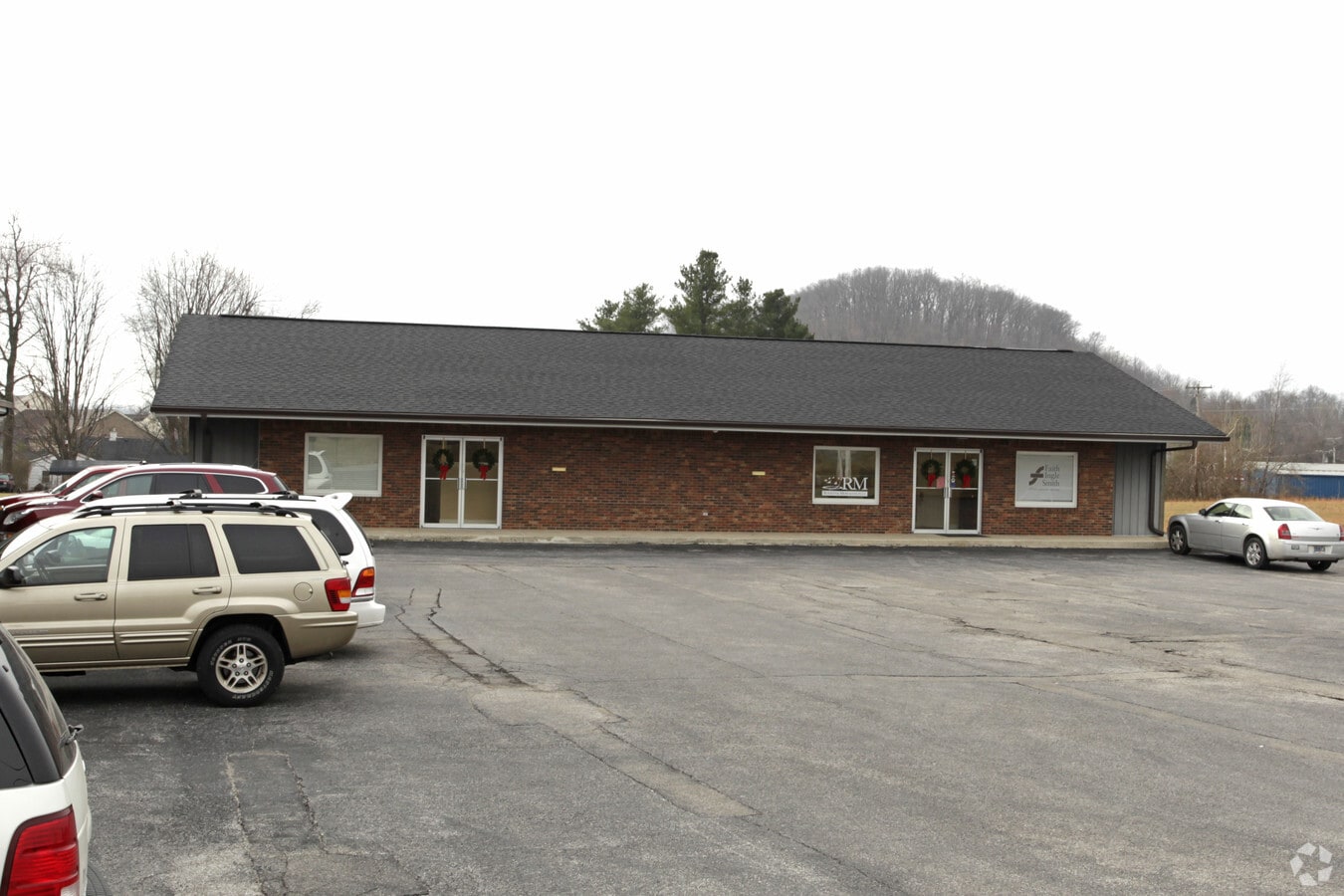 699 Hillview Dr, Corydon, IN 47112