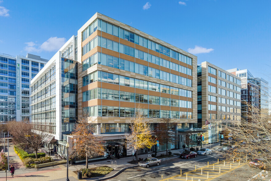 1101 4th St SW, Washington, DC for lease - Building Photo - Image 1 of 3