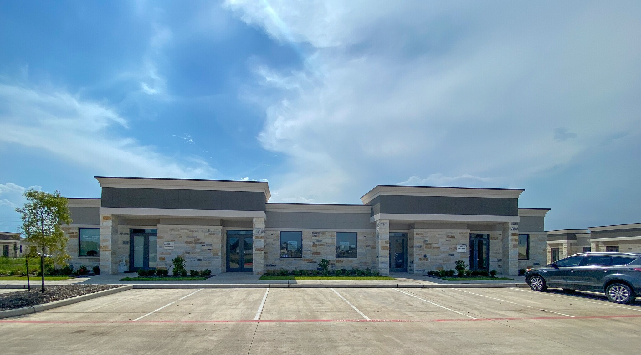 3129 Kingsley Dr, Pearland, TX for lease Building Photo- Image 1 of 6